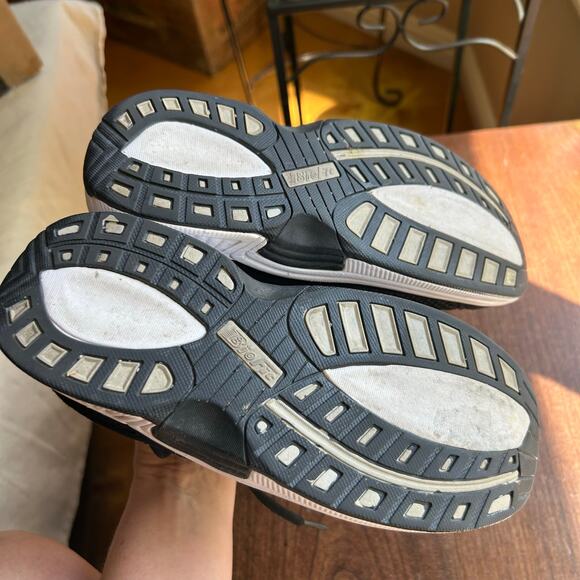 Orthofeet Coral 981 Black Knit Sneakers Women's Size 6 - Picture 10 of 11